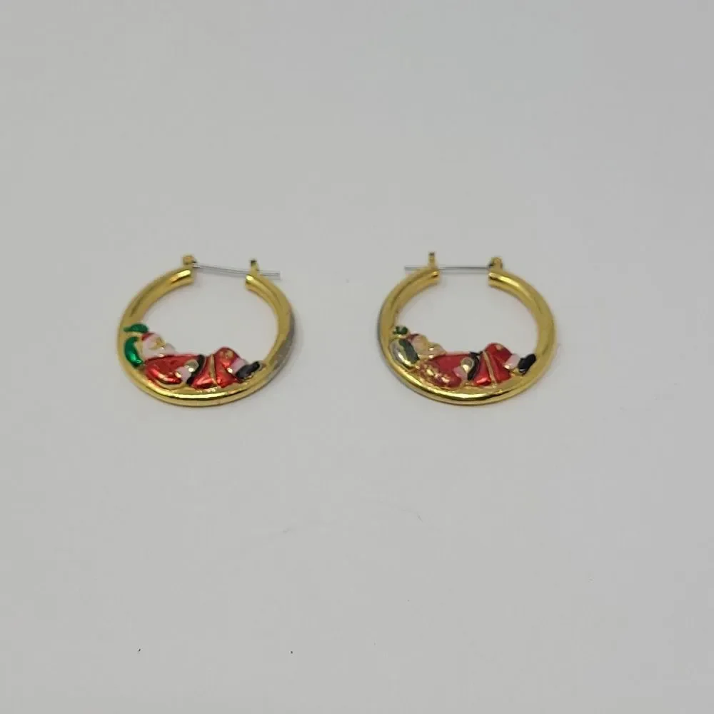 Lot of 5 Pairs of Christmas Holiday Earrings Hoops Wreaths Snowman Gloves Etc